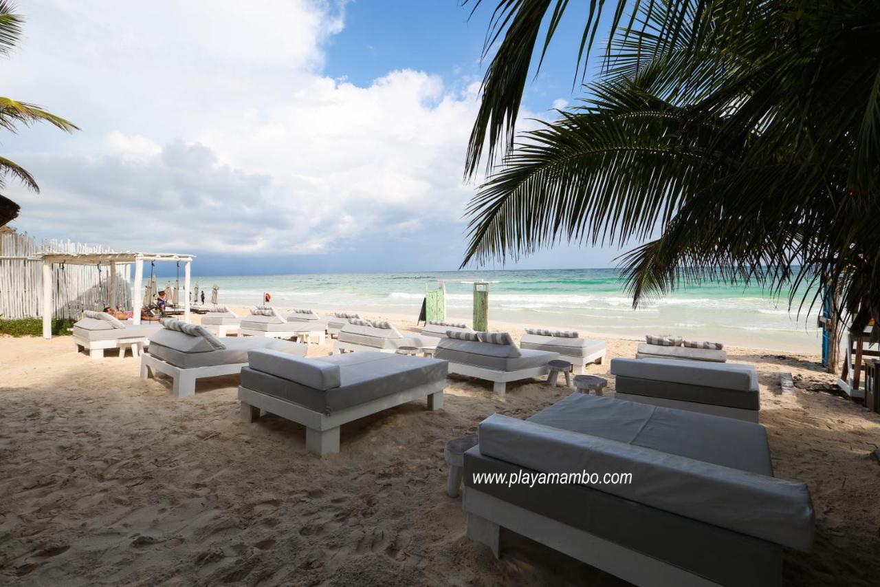 Hôtel Playa Mambo Eco Cabanas à Tulum Extérieur photo