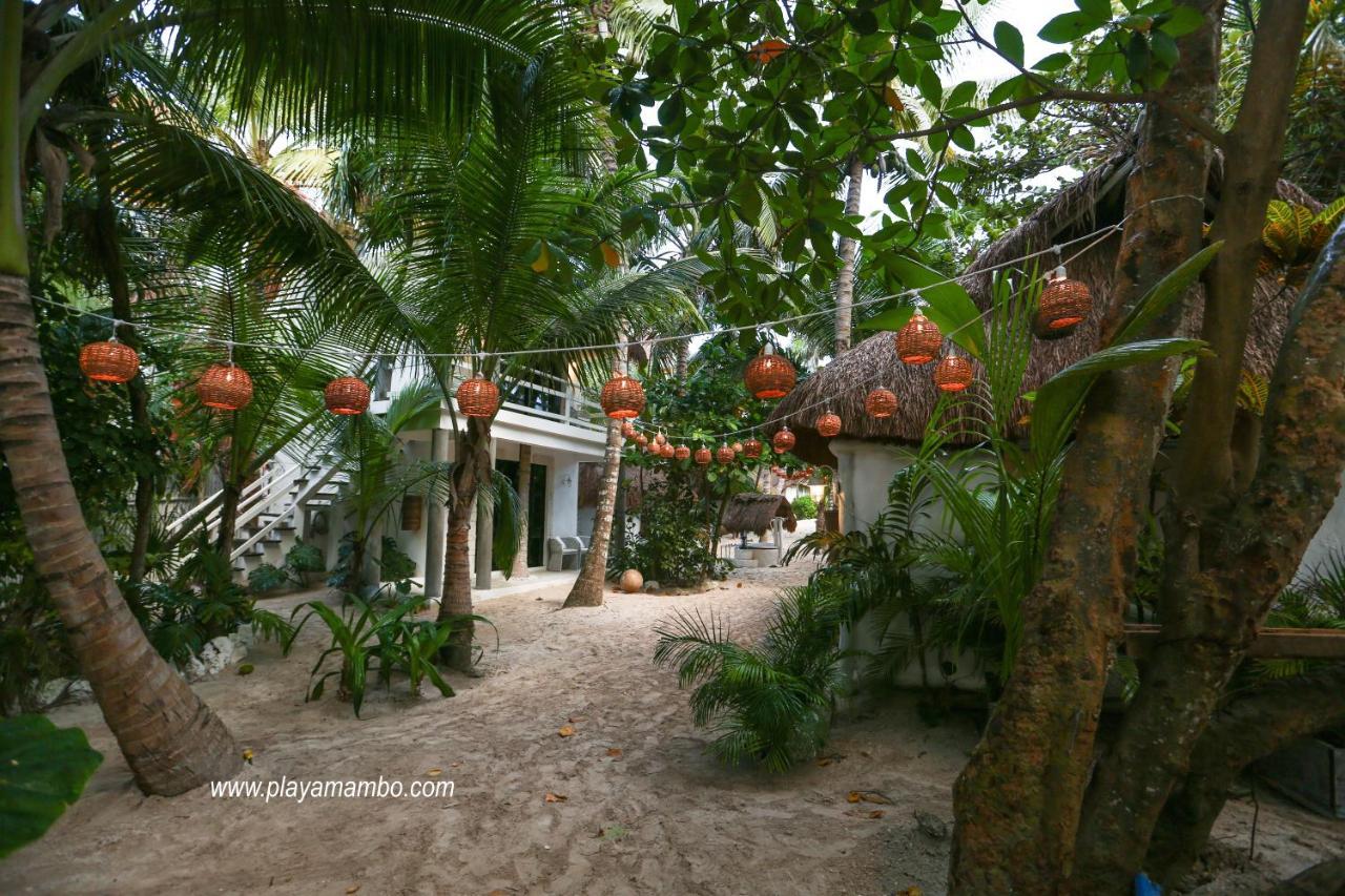 Hôtel Playa Mambo Eco Cabanas à Tulum Extérieur photo